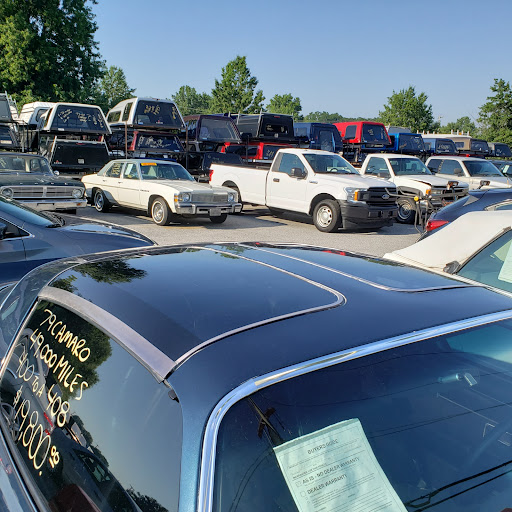 Used Car Dealer «M&M Inc», reviews and photos, 2875 E Prospect Rd, York, PA 17402, USA