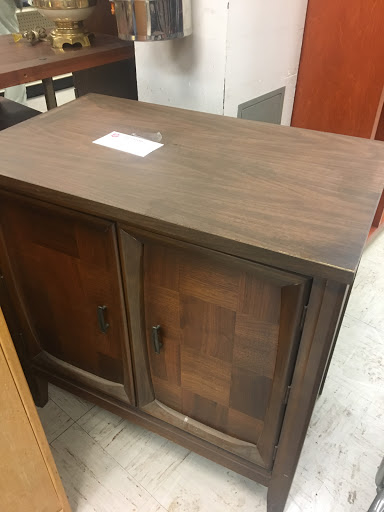 Thrift Store «Salvation Army Family Store», reviews and photos, 34-02 Steinway St, Long Island City, NY 11101, USA