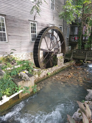 Restaurant «The Pineapple Tea Room & Coffee Shoppe», reviews and photos, 604 Colwyn St, Cumberland Gap, TN 37724, USA