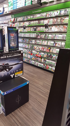 Video Game Store «GameStop», reviews and photos, 98 Gravois Bluffs Cir Dr, Fenton, MO 63026, USA