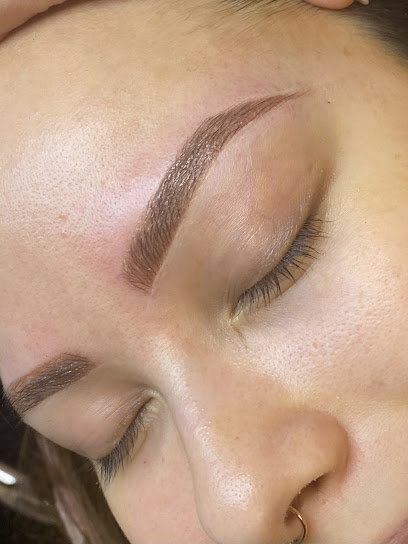 Hana Beauty | Eyebrows | lash lift & tint | waxing | brow Lamination