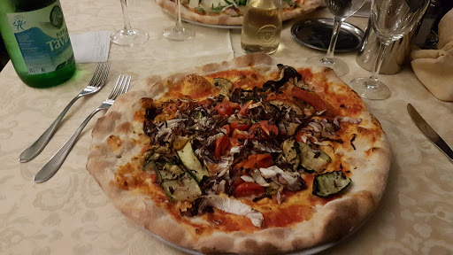Ristorante Da Renato al lago - specialità pesce in Desenzano del Garda, Provincia di Brescia