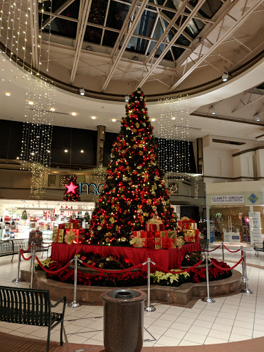 Shopping Mall «Boulevard Mall», reviews and photos, 730 Alberta Dr, Buffalo, NY 14226, USA