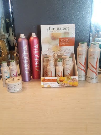 Beauty Salon «Headliner Beauty Salon», reviews and photos, 700 E Market St, Scranton, PA 18509, USA