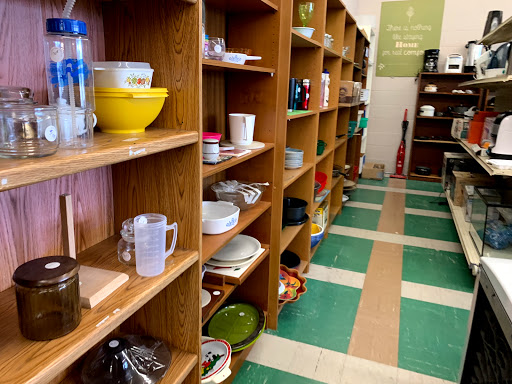 Thrift Store «Home Place», reviews and photos