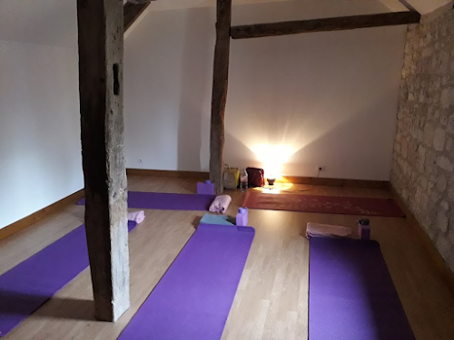 Centre de yoga EFT Calm with Yoga Jo (Yoga, EFT, Reiki) Saint-Cernin-de-Labarde