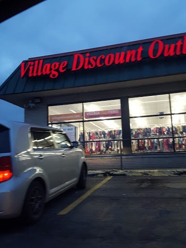 Thrift Store «Village Discount Outlet», reviews and photos, 2930 State Rd, Cuyahoga Falls, OH 44223, USA