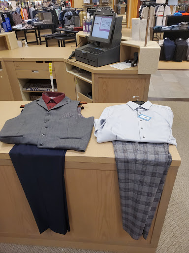 Shopping Mall «St. Clair Square», reviews and photos, 134 St Clair Square, Fairview Heights, IL 62208, USA