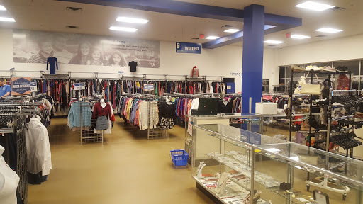 Thrift Store «Goodwill Industries Store & Donation Center», reviews and photos, 30 Broadway, Elmwood Park, NJ 07407, USA