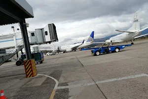 Toncontín Airport image