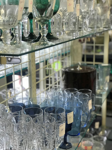 Thrift Store «Hope Chest Thrift Store», reviews and photos, 1215 8th Ave W, Bradenton, FL 34205, USA