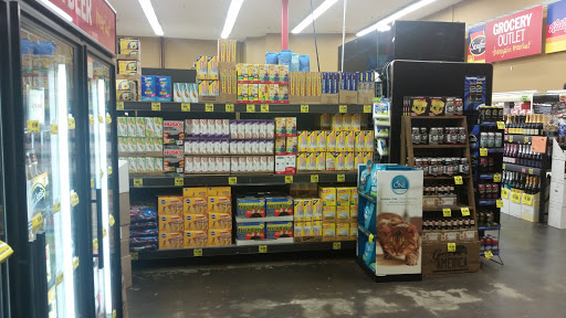 Grocery Store «Grocery Outlet Bargain Market», reviews and photos, 920 Ocean Beach Hwy, Longview, WA 98632, USA