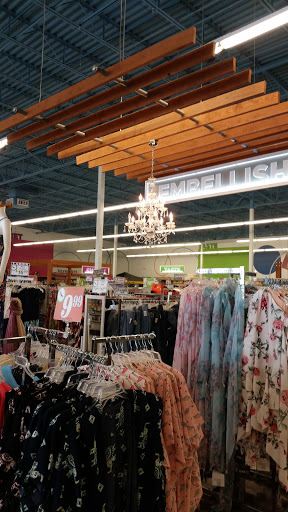 Discount Store «Here Today Fenton», reviews and photos, 772 Gravois Bluffs Blvd, Fenton, MO 63026, USA