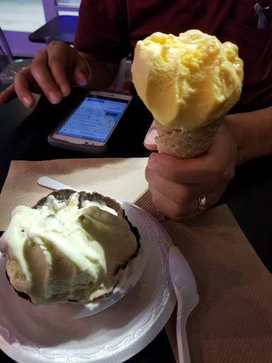 Ice Cream Shop «CREAM Ontario», reviews and photos, 960 Ontario Mills Dr, Ontario, CA 91764, USA