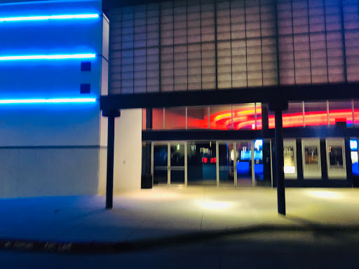 Movie Theater «Studio Movie Grill», reviews and photos, 1600 S Stemmons Fwy, Lewisville, TX 75067, USA