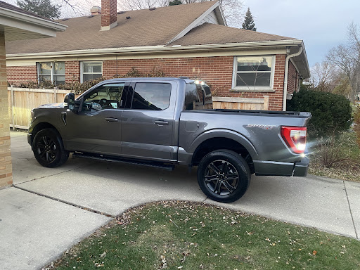 Ford Dealer «Napleton Ford in Libertyville», reviews and photos, 1010 S Milwaukee Ave, Libertyville, IL 60048, USA