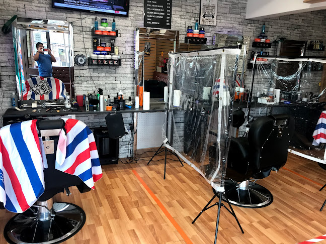 Comments and reviews of Barber Shop