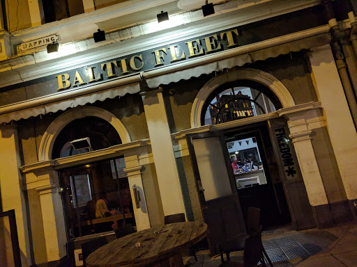 Bars to meet people in Liverpool