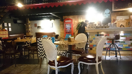 Kafe HOC Pleburan