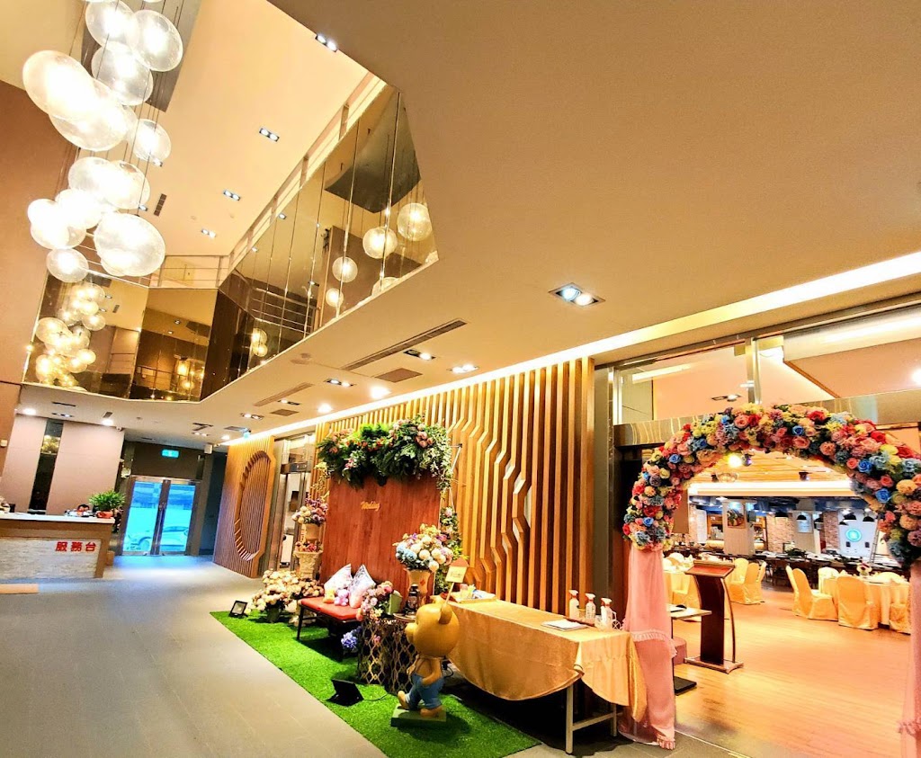 迦樂悅素食喜宴會館/迦樂悅複合式蔬食餐廳【台中素食｜素食餐廳｜附近素食｜火鍋吃到飽 ｜婚宴會館｜喜宴 ｜合菜 ｜熱炒 】 的照片