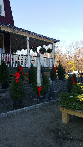 Garden Center «Hilltop Nursery & Garden Center», reviews and photos, 2028 Albany Post Rd, Croton-On-Hudson, NY 10520, USA