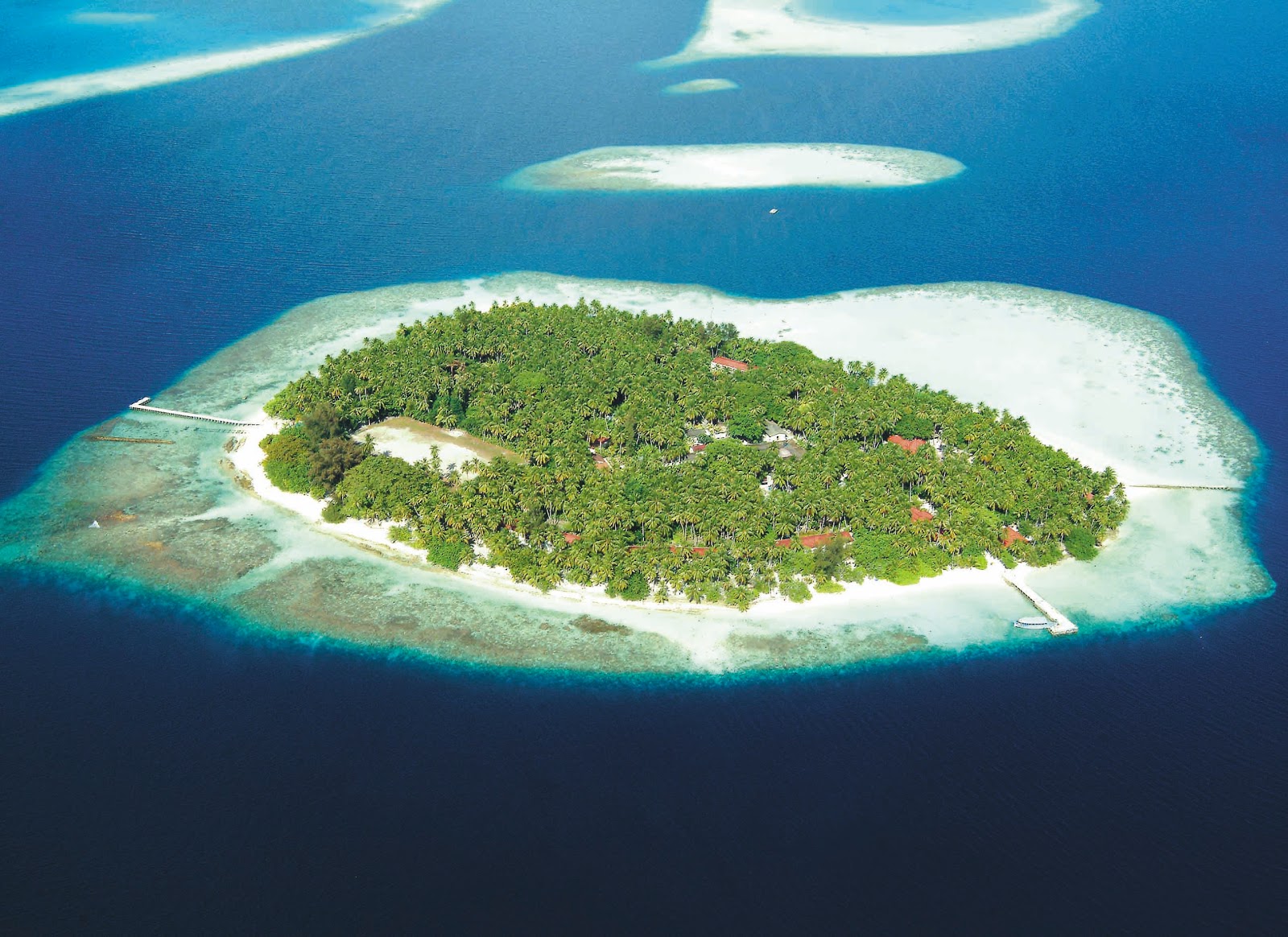 Photo of Biyadhoo Island Resort with spacious shore