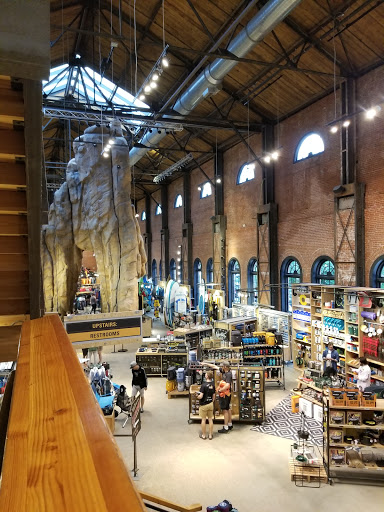 Camping Store «REI», reviews and photos, 1416 Platte St, Denver, CO 80202, USA