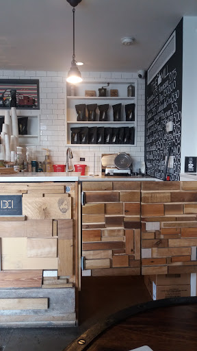 Coffee Shop «The Mill Coffee House Long Island City», reviews and photos, 44-61 11th St, Long Island City, NY 11101, USA