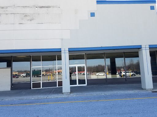 Rugged Wearhouse, 1660 Lincoln Way E, Chambersburg, PA 17202, USA, 