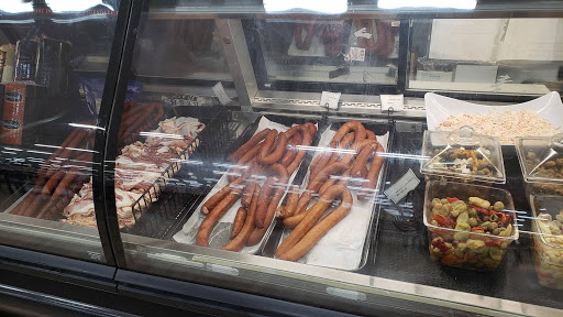 Supermarket «Rowes Supermarkets», reviews and photos, 5435 Blanding Blvd, Jacksonville, FL 32244, USA