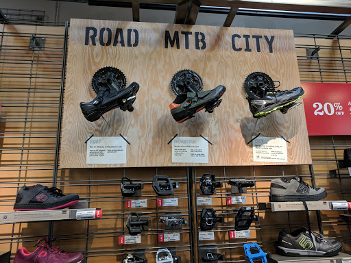 Camping Store «REI», reviews and photos, 240 Andover Park W, Tukwila, WA 98188, USA