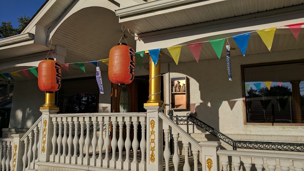 Domoko Sushi Ramen 08816