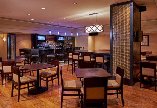 Table South Kitchen + Bar 37402