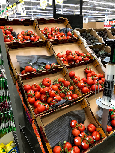 Supermarket «WinCo Foods», reviews and photos, 2850 Pavillion Pkwy, Tracy, CA 95304, USA