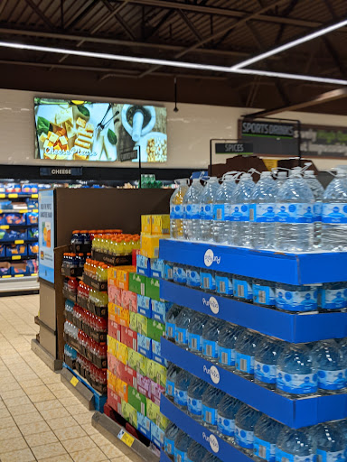 Supermarket «ALDI», reviews and photos, 4222 W Gate City Blvd, Greensboro, NC 27407, USA