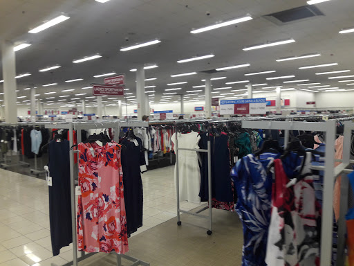 Clothing Store «Burlington Coat Factory», reviews and photos, 5737 NW 7th St, Miami, FL 33126, USA