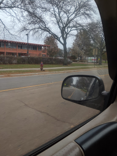 Recreation Center «Community Recreation Center», reviews and photos, 3000 Glenview Rd, Wilmette, IL 60091, USA