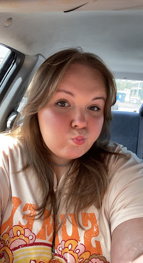 Hair Salon «Lunatic Fringe Salon Sharonville», reviews and photos, 11051 Reading Rd, Sharonville, OH 45241, USA