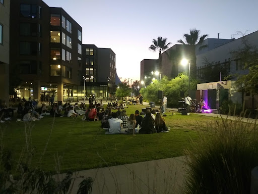 University of La Verne Bookstore, 2165 D St, La Verne, CA 91750, USA, 