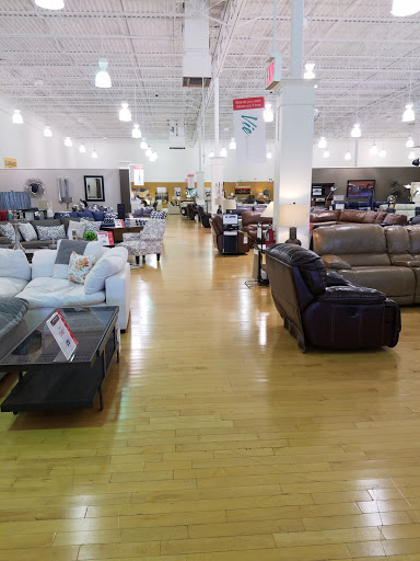 Furniture Store «American Signature Furniture», reviews and photos, 1924 W International Speedway Blvd, Daytona Beach, FL 32114, USA