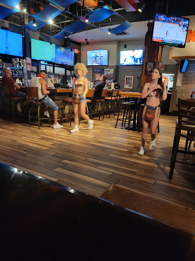 Shopping Mall «Vista Centre Shoppes», reviews and photos, 8462 Palm Pkwy, Orlando, FL 32836, USA