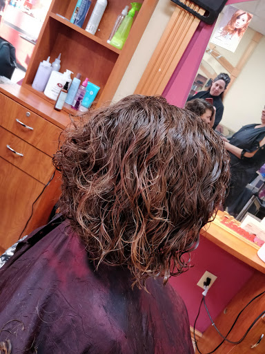Hair Salon «Simply Hair», reviews and photos, 3749 Ulmerton Rd, Clearwater, FL 33762, USA