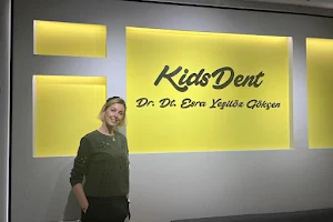 KidsDent/Dr. Dt. Esra Yeşilöz Gökçen, Çocuk Diş Hekimliği (Pedodonti) image