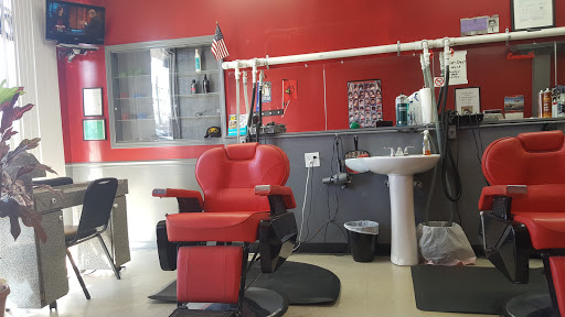 Barber Shop «Whispering Hills Barber Shop», reviews and photos, 6905 Shepherdsville Rd, Louisville, KY 40219, USA