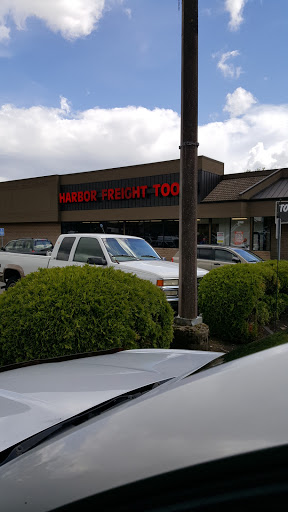 Hardware Store «Harbor Freight Tools», reviews and photos, 2950 NE Hogan Dr, Gresham, OR 97030, USA