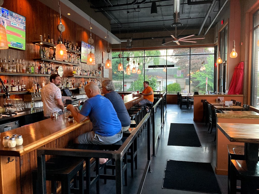 Ridge Pizza NE 98115