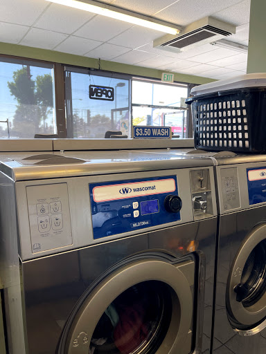 Laundromat «Norwalk Coin Laundry», reviews and photos, 20300 Norwalk Blvd, Lakewood, CA 90715, USA
