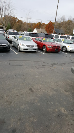 Used Car Dealer «Deals Unlimited Inc», reviews and photos, 8705 Portage Rd, Portage, MI 49002, USA