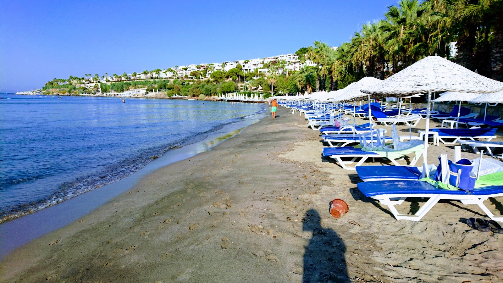 Meteor tatil köyü Plajı'in fotoğrafı çok temiz temizlik seviyesi ile
