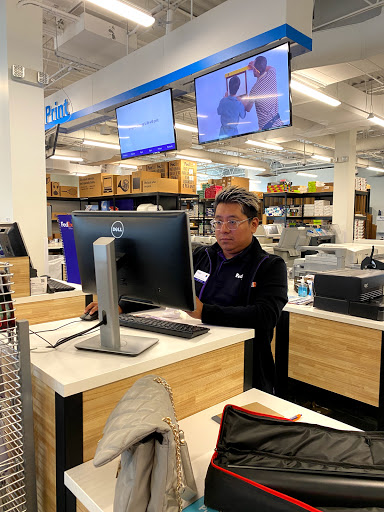 Print Shop «FedEx Office Print & Ship Center», reviews and photos, 205 W Rand Rd, Arlington Heights, IL 60004, USA